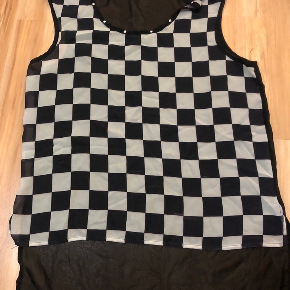 Lot of 7 Tops ~ super cute! - Picture 8 of 8